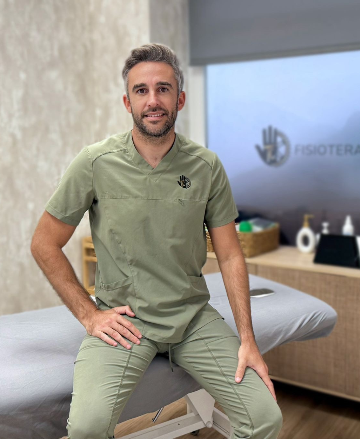 uan Antonio Liria, fisioterapeuta especializado en tratamiento del dolor y readaptación deportiva